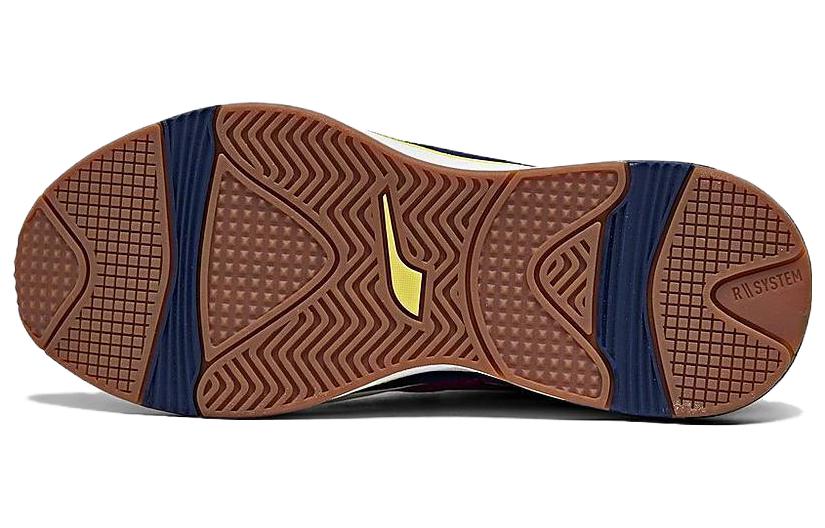 Purchase (W) Puma RS-Curve 'Blanco Morado' 382280-01