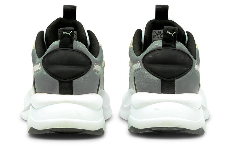 Order (W) プーマ RS-Curve グロー 白/銀 375174-01