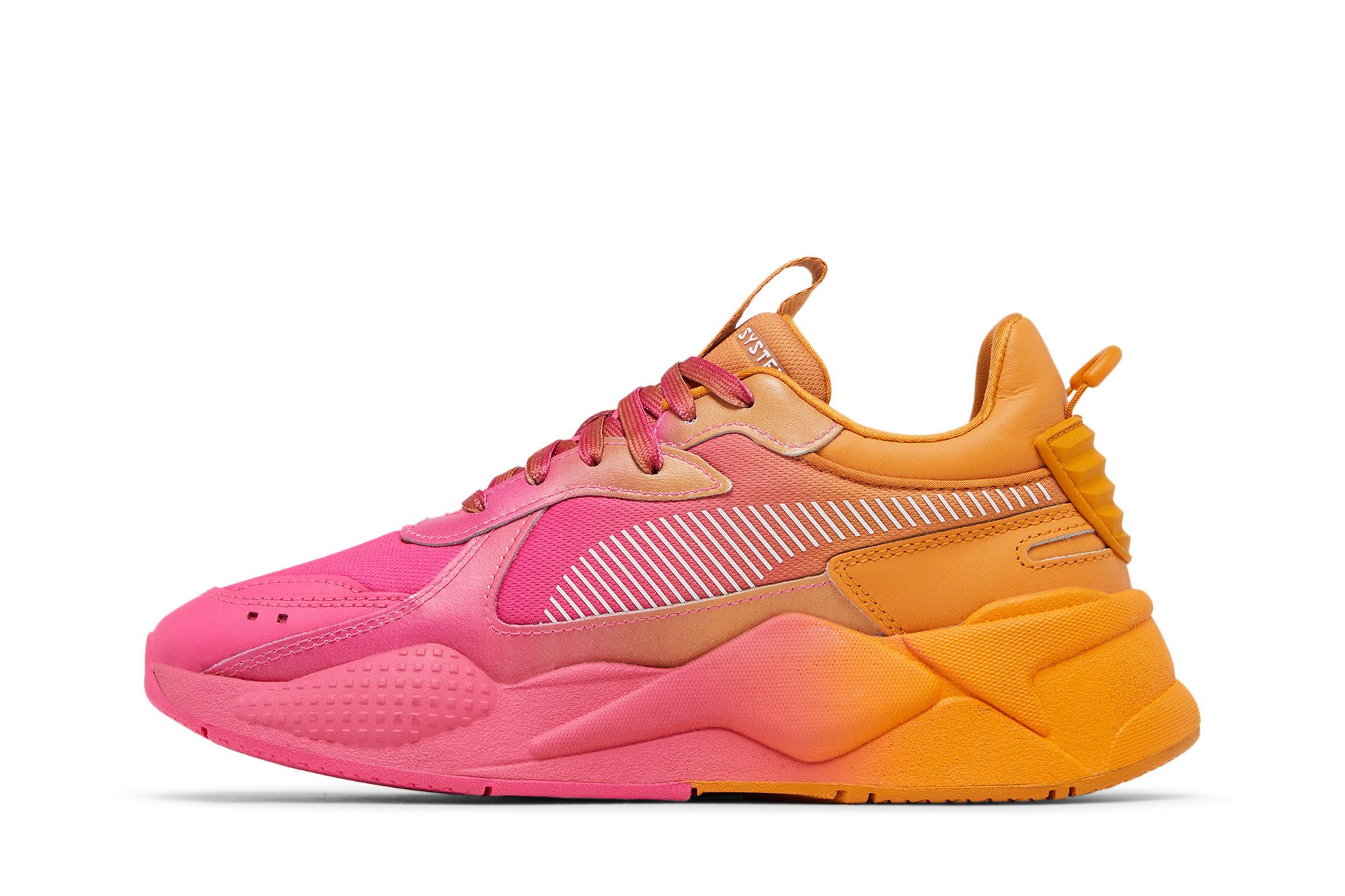 Lookbook (W) Puma RS-X ''Faded - Glowing Pink Desert Clay'' Sneakers 392884-02
