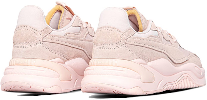 (W) 푸마 RS 2K 볼드 로우탑 핑크 스니커즈 374944-01 Shop (W) 푸마 RS 2K 볼드 로우탑 핑크 스니커즈 374944-01