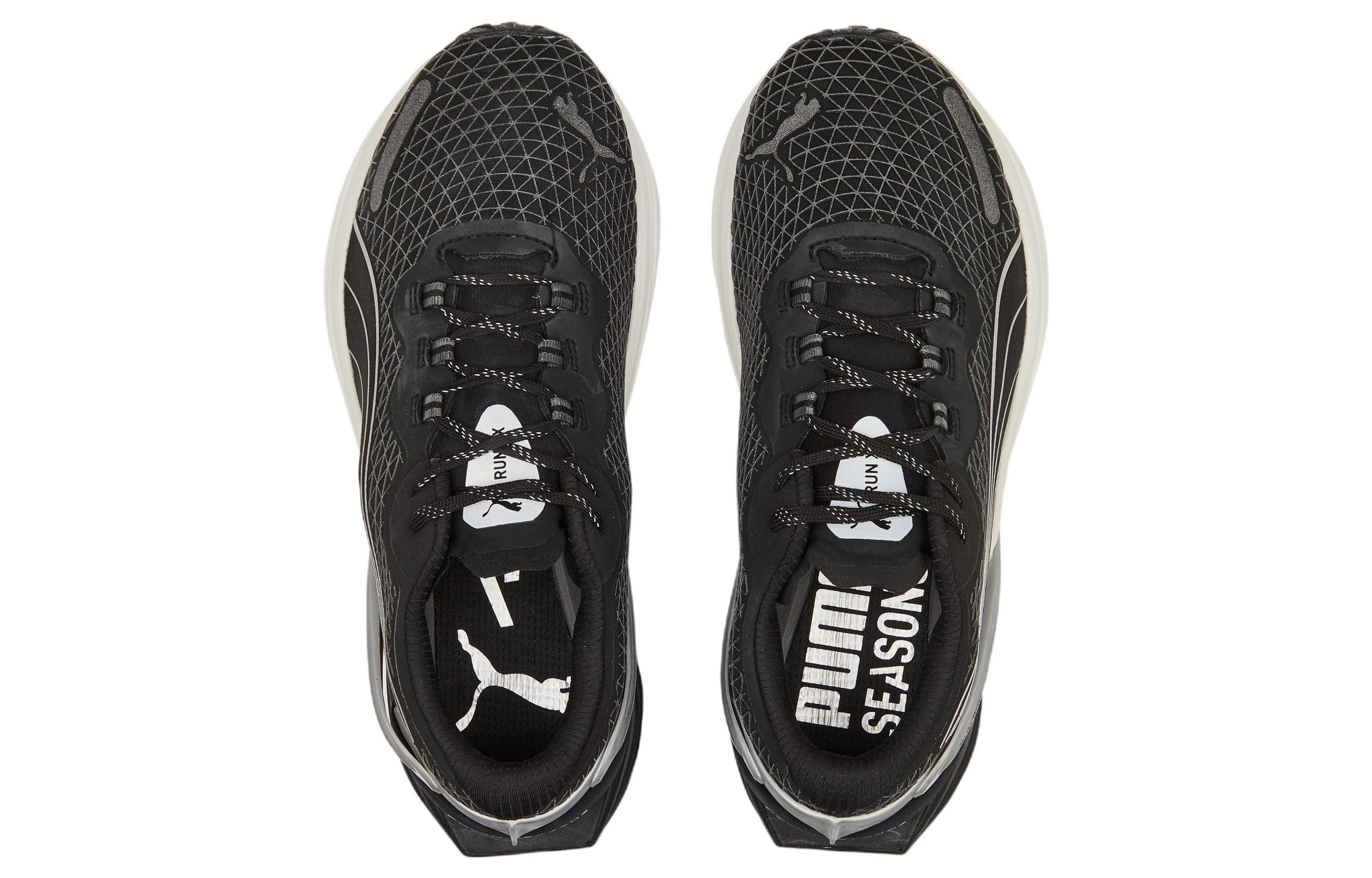 Shop (W) Puma Run XX Nitro Hiver ''Noir'' 376911-01