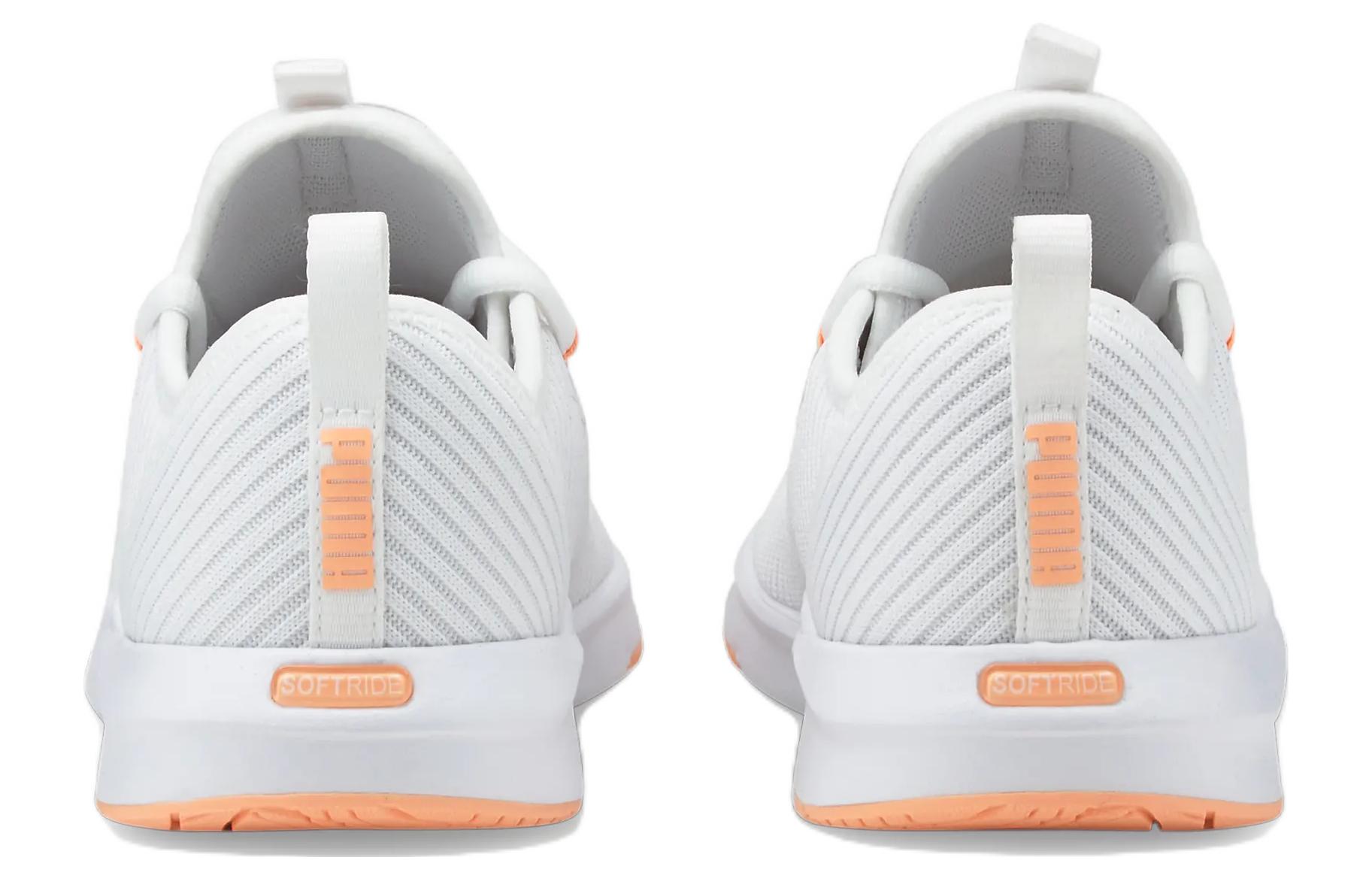 Shop （女性）Puma Softride Finesse Sport '白色柚子' 376038-07