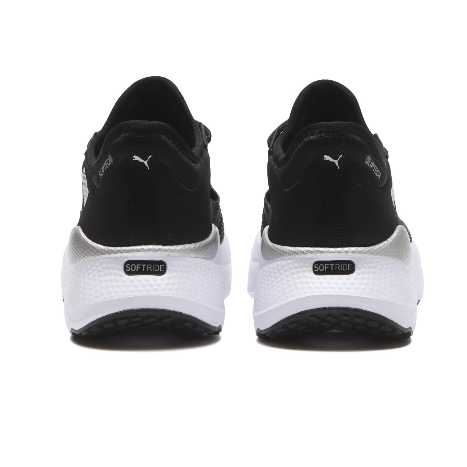 Shop (W) 푸마 소프트라이드 메이브 뮬 이지 인 블랙/실버 313770-01