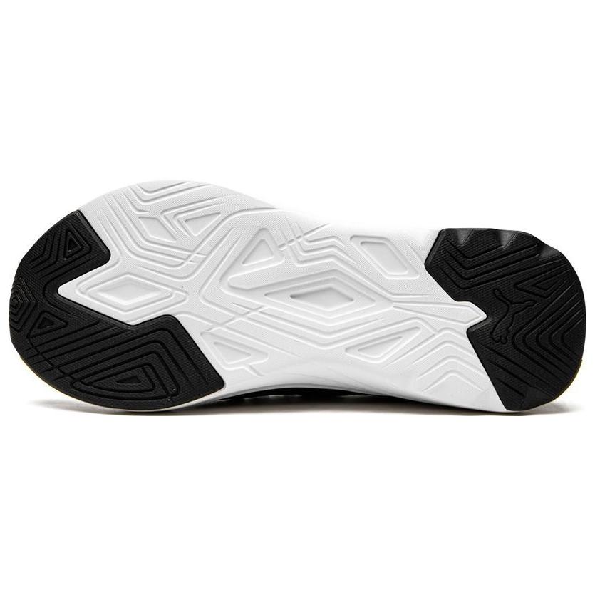 Shop (W) Puma Softride Sophia 'Negro Confort' 376034-01