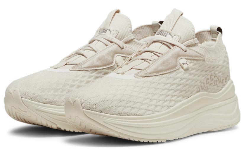 Lookbook (W) Puma Softride Sophia Stacked Premium ''Bianco Caldo'' 378854-02