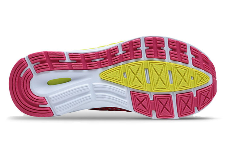 Shop (W) Puma Speed Ignite Netfit Geel ''Roze'' 189938-06