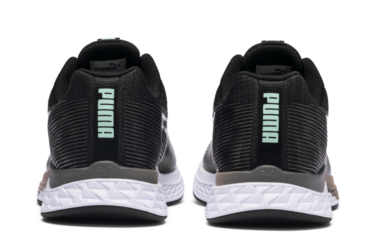 Shop (W) Puma Speed Sutamina ''Zwart Wit'' 192527-01