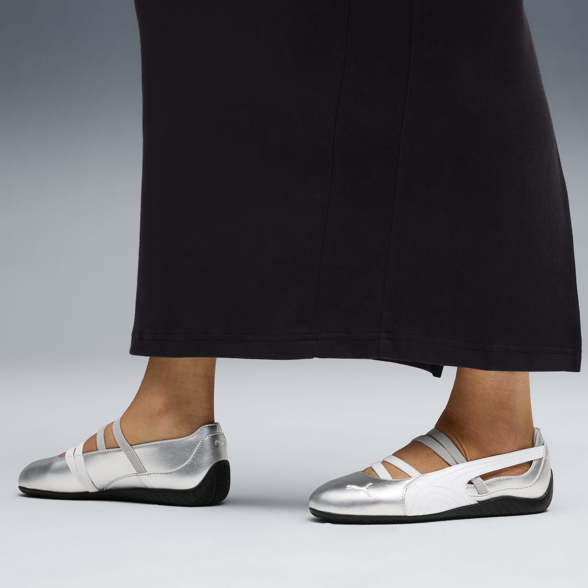 Lookbook 女子 Speedcat Ballet 金属色运动鞋 401581-01