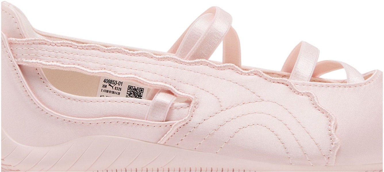 (Women) Puma Speedcat Ballet Venus 'Jasmine Flower Warm White' 406853-01 Lookbook (Women) Puma Speedcat Ballet Venus 'Jasmine Flower Warm White' 406853-01