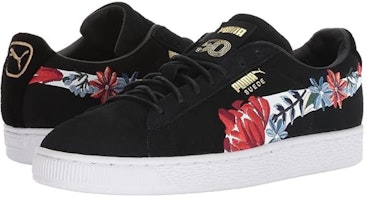 (W) Puma Suede 'Hyper Embellished - Hitam' 366124-01 Order (W) Puma Suede 'Hyper Embellished - Hitam' 366124-01