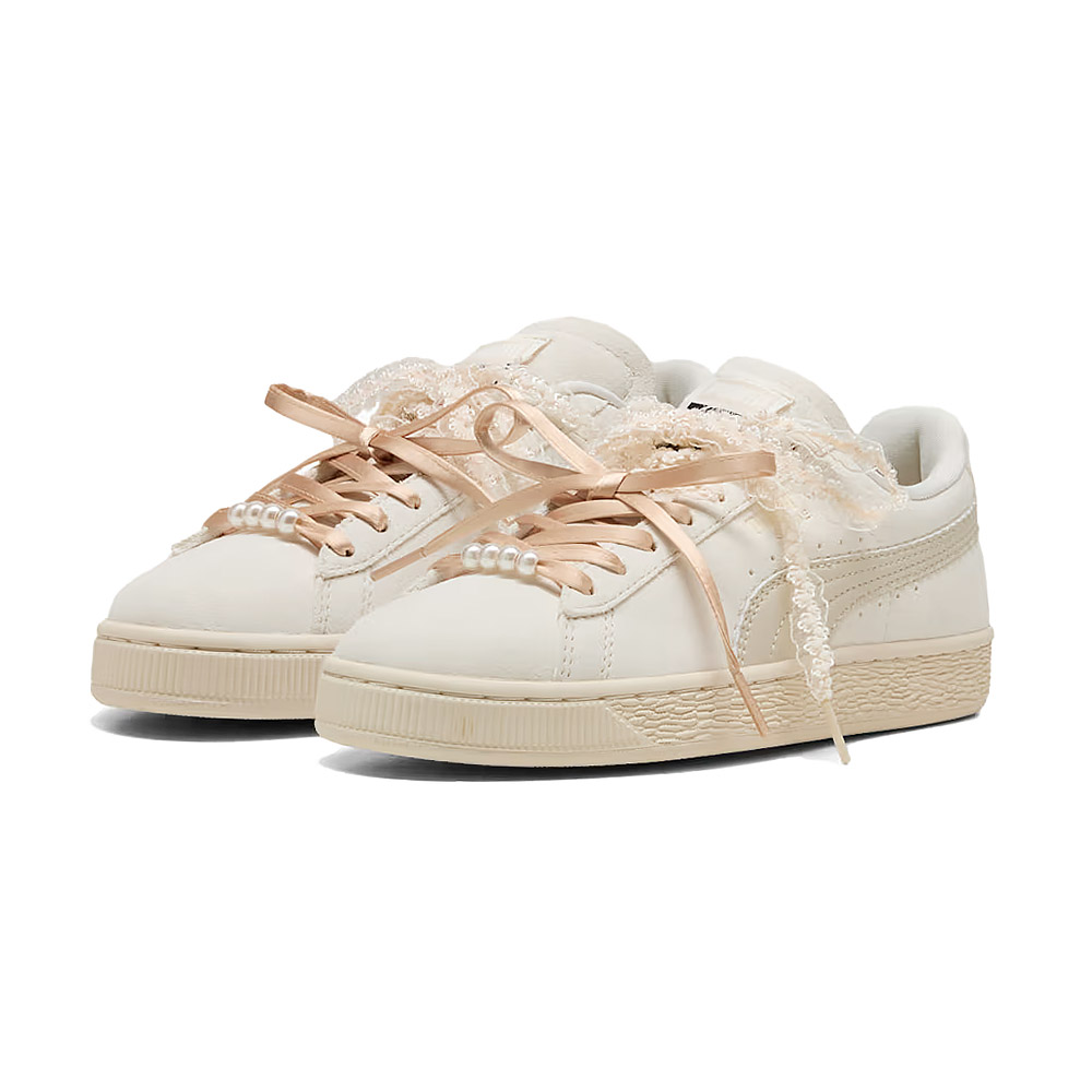 Lookbook (Women) Puma Suede Bloom 'Frosted Ivory Silver Fog' 408330-01