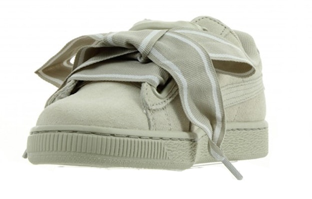 (W) Puma Suede Heart Kasut Santai Beige 364084-04 Lookbook (W) Puma Suede Heart Kasut Santai Beige 364084-04