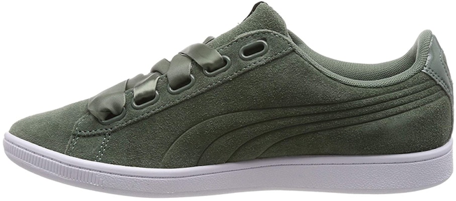 (Women) Puma Suede Heart Vr Sneakers Green/White 365111-01 Buy (Women) Puma Suede Heart Vr Sneakers Green/White 365111-01