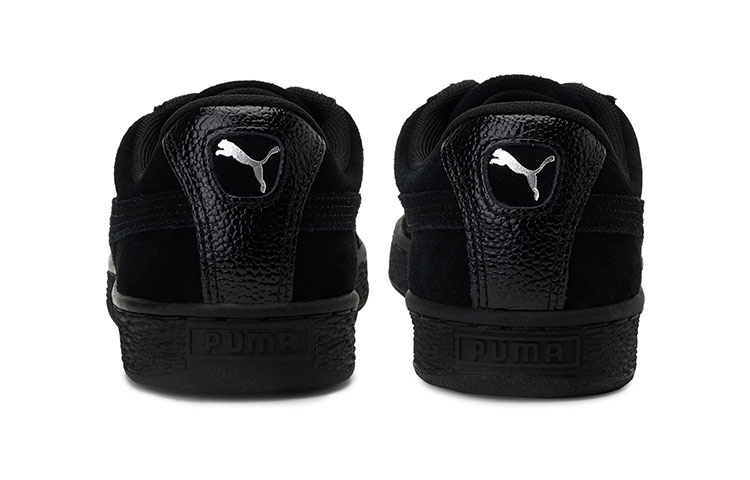 Lookbook (W) Puma Suede Heart Bubble 'Hitam Putih' 366441-01