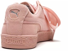 (W) 彪马绒面革心形粉色运动鞋 366922-02 Purchase (W) 彪马绒面革心形粉色运动鞋 366922-02