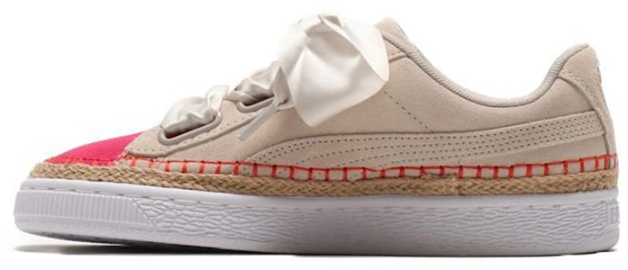 (W) Puma Suede Heart Sneakerdrille Wanita 369237-02 Buy (W) Puma Suede Heart Sneakerdrille Wanita 369237-02