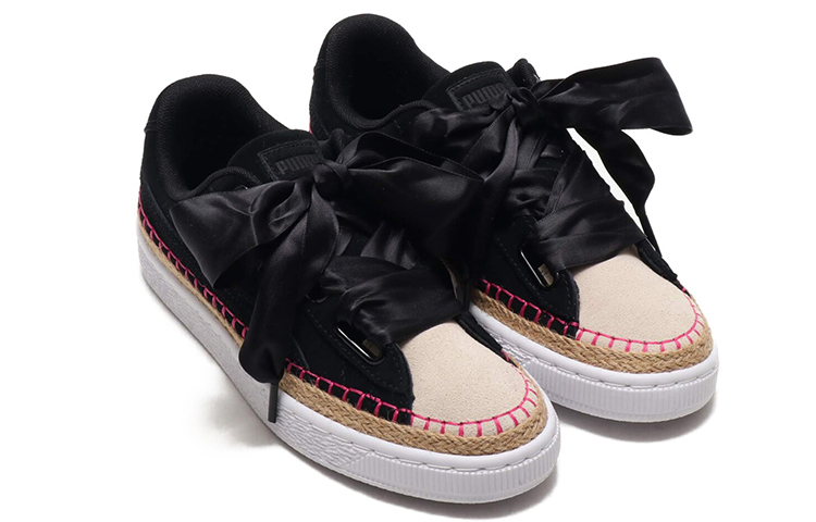 Order (W) Puma Suede Heart Sneakerdrille Pita Hitam/Pink 369237-01