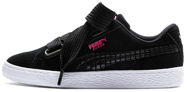 women-puma-suede-heart-street-2-black-366780-01