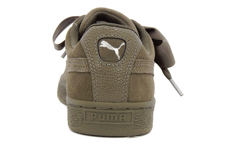 Shop (W) Puma Suede Heartbubble Hijau 366441-03