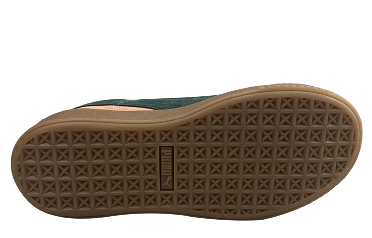 Shop PUMA Suede 低筒 板鞋 女款 西瓜粉棕