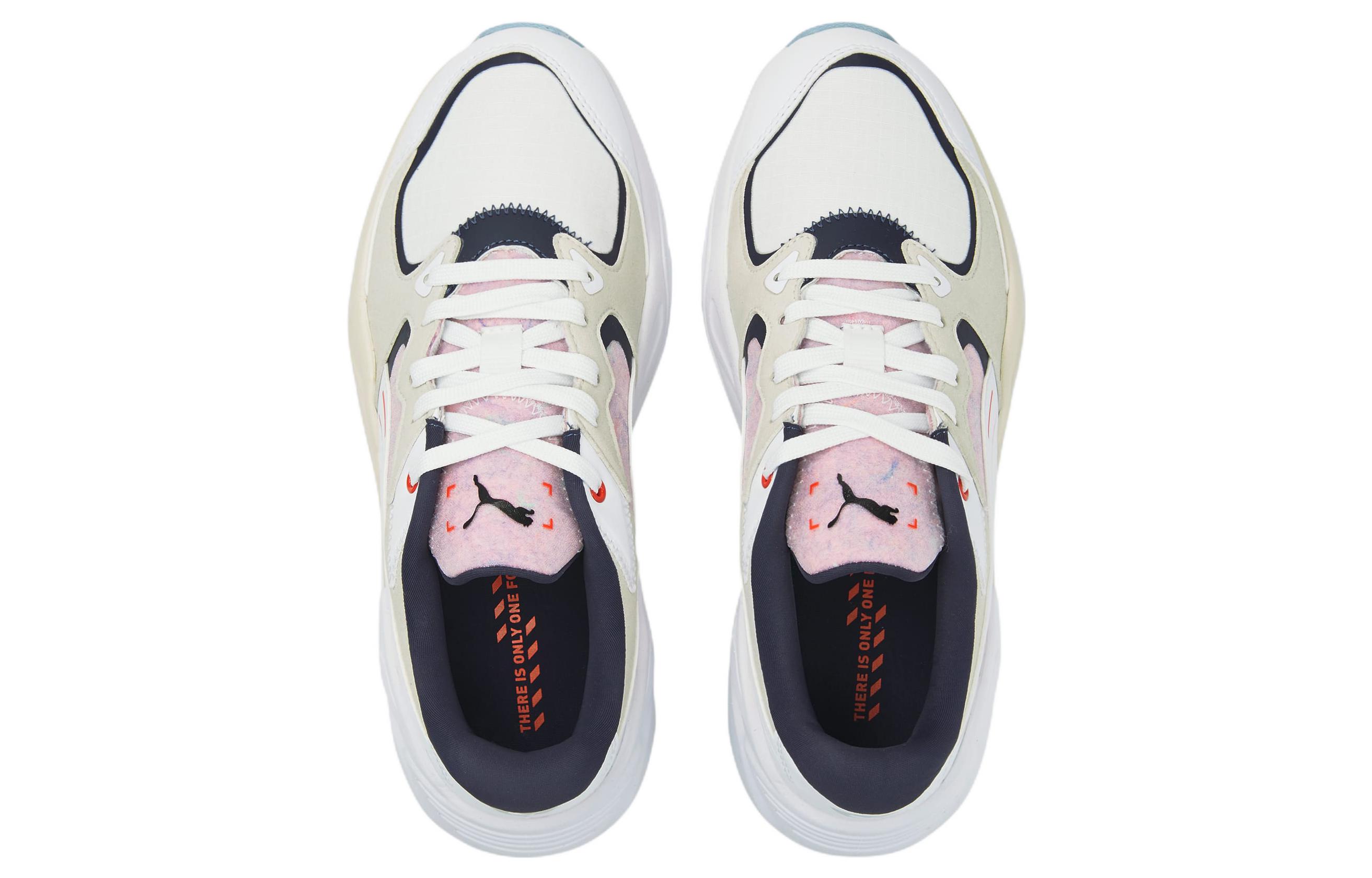 Lookbook (W) Puma TRC Mira 'Colección RE' 387156-01