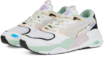 (W) 彪马TRC Mira维度'白云' 385969-01 Lookbook (W) 彪马TRC Mira维度'白云' 385969-01