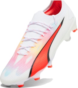 (W) Puma Ultra Ultimate FG AG 'Breakthrough Pack' Sepatu Bola 107507-01 Lookbook (W) Puma Ultra Ultimate FG AG 'Breakthrough Pack' Sepatu Bola 107507-01