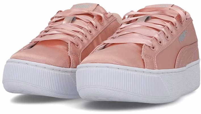 (W) Puma Vikky Platform EP 'Pink' Wanita 365239-01 Lookbook (W) Puma Vikky Platform EP 'Pink' Wanita 365239-01
