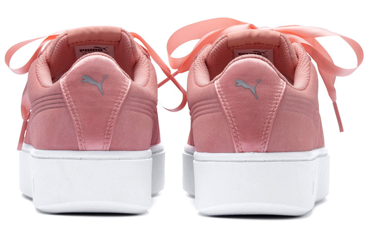 Shop 彪馬 Vikky Stacked Ribbon 蝴蝶結 輕便低幫板鞋 女款 粉緞帶