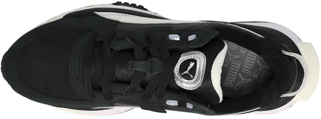 (W) Puma Wild Rider Premium 'Hitam Putih' 381899-02 Shop (W) Puma Wild Rider Premium 'Hitam Putih' 381899-02