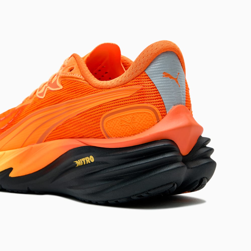 Lookbook (W) Puma x Hello Sunrise Velocity Nitro 4 橘光/楓糖跑鞋 313476-01