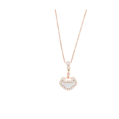 (Women) Qeelin Petite Yu Yi 18K Rose Gold Diamond, Mother-of-Pearl Necklace for Women. YY-NL0003B-RGDMOP