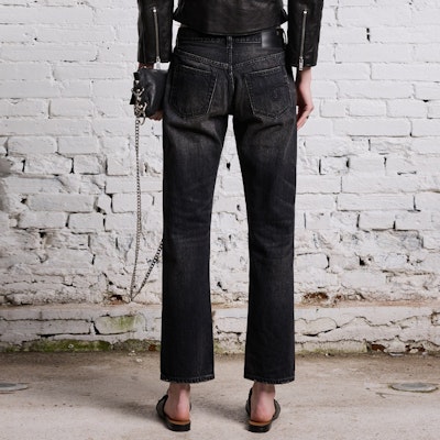 (W) R13 SS24 워시드 루즈 핏 스트레이트 레그 진. R13WD103-D175A Shop (W) R13 SS24 워시드 루즈 핏 스트레이트 레그 진. R13WD103-D175A