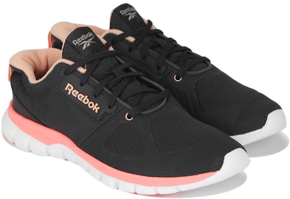 (W) Reebok Aim Runner 'Hitam Oranye' EY5086 Lookbook (W) Reebok Aim Runner 'Hitam Oranye' EY5086