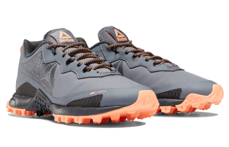 Shop Reebok All Terrain Craze 耐磨防滑 低幫 跑步鞋 女款 水泥灰 越野