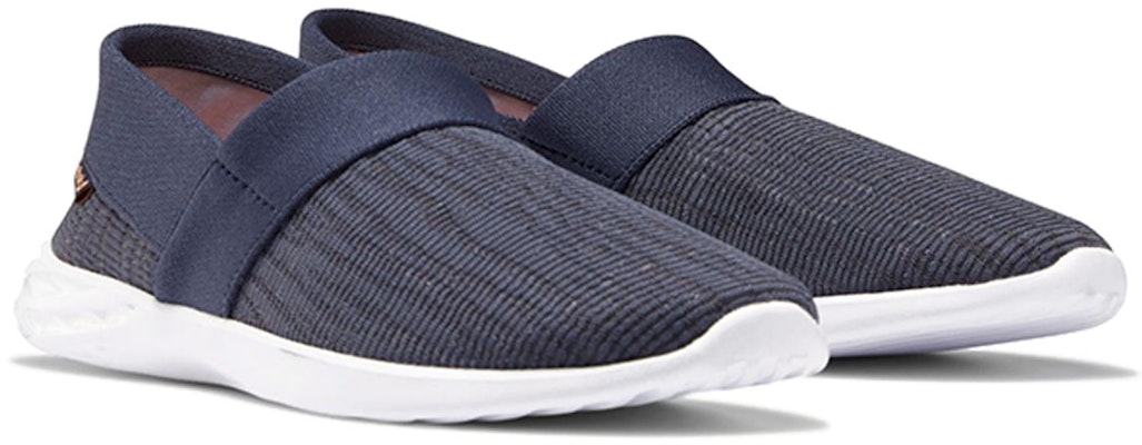 (W) Reebok Astroride 'Biru' DV5875 Lookbook (W) Reebok Astroride 'Biru' DV5875
