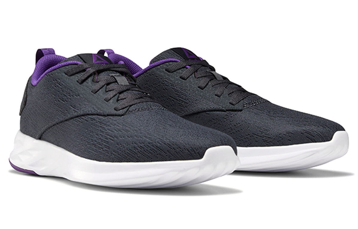 Lookbook (W) リーボック アストロライド プロ "黒紫" DV5704