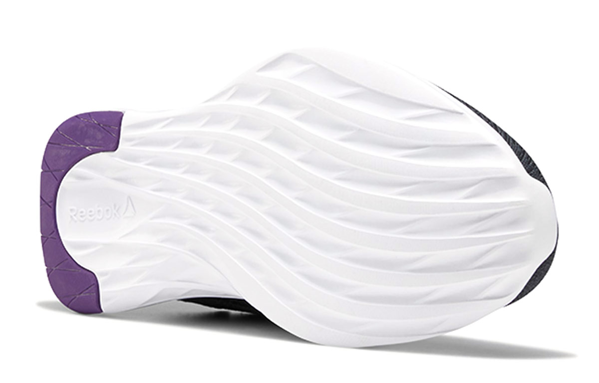 Details for (W) リーボック アストロライド プロ "黒紫" DV5704