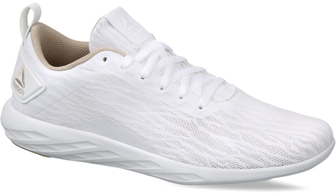(W) Reebok Astroride Walk 2.0 'Putih' CN6111 Lookbook (W) Reebok Astroride Walk 2.0 'Putih' CN6111