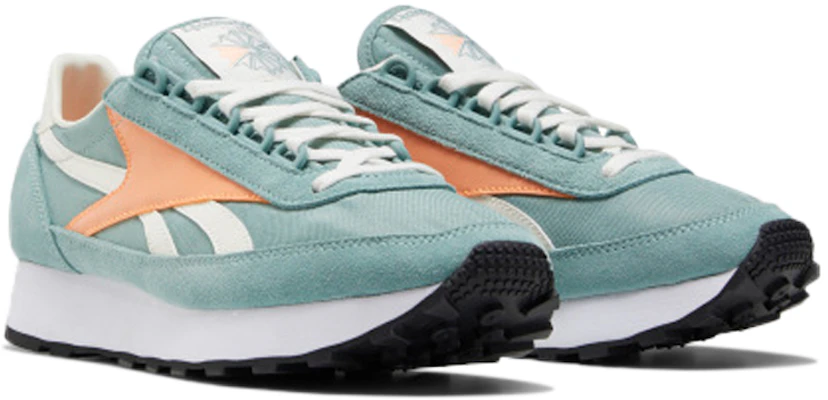 (W) Reebok Az Princess Sepatu Lari Hijau/Oranye FX4049 Lookbook (W) Reebok Az Princess Sepatu Lari Hijau/Oranye FX4049
