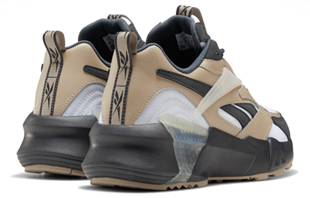 (W) Sepatu Kasual Olahraga Reebok Aztrek EF7786 Shop (W) Sepatu Kasual Olahraga Reebok Aztrek EF7786