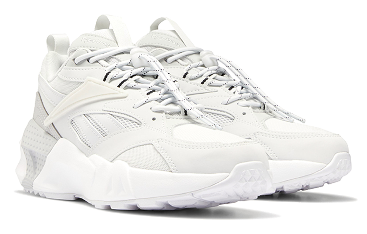 Lookbook (W) Reebok Aztrek Double Mix Laces ''True Grey'' Grau Sneakers DV8967