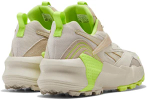 Shop Reebok Aztrek Double Mix Trail 低筒跑鞋 女款 奶茶棕