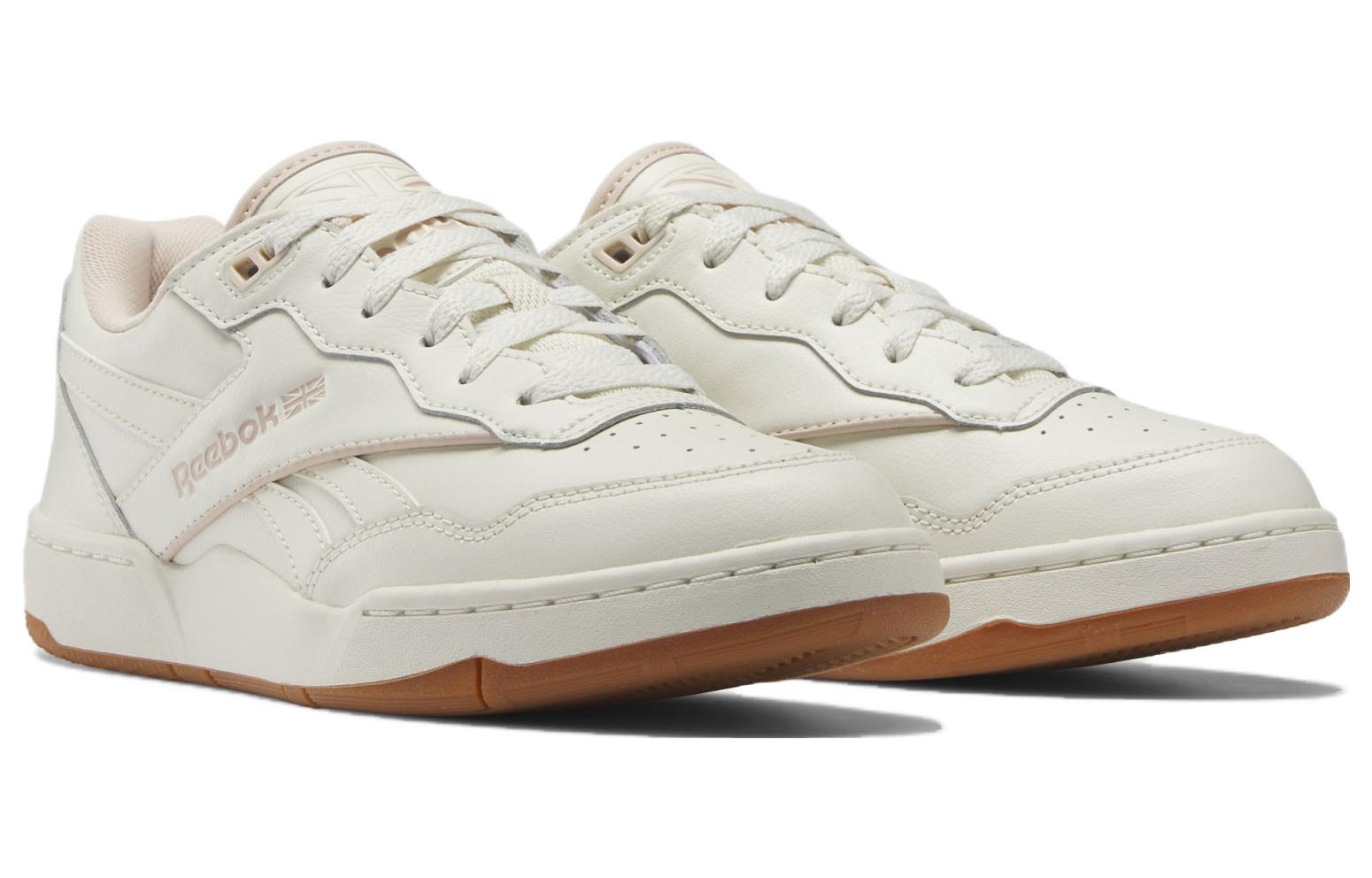 Lookbook (W) Reebok BB4000 2 ''Vintage Chalk Gum'' Retro-Sneaker Herrenschuh IF4727