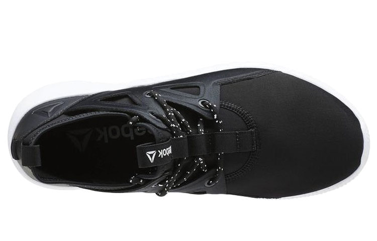 Lookbook (W) Reebok Cardio Motion ''Schwarz'' BD2107