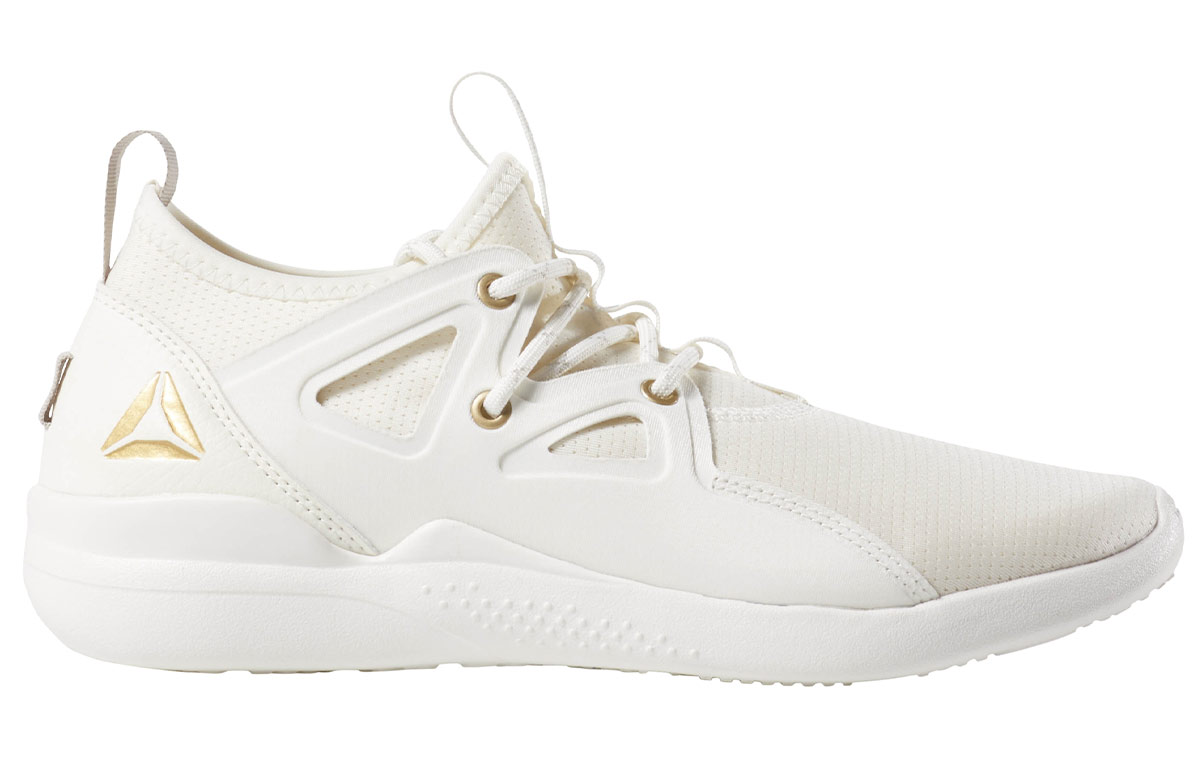Order (W) Reebok Cardio Motion Blanc ''Beige''. DV3956