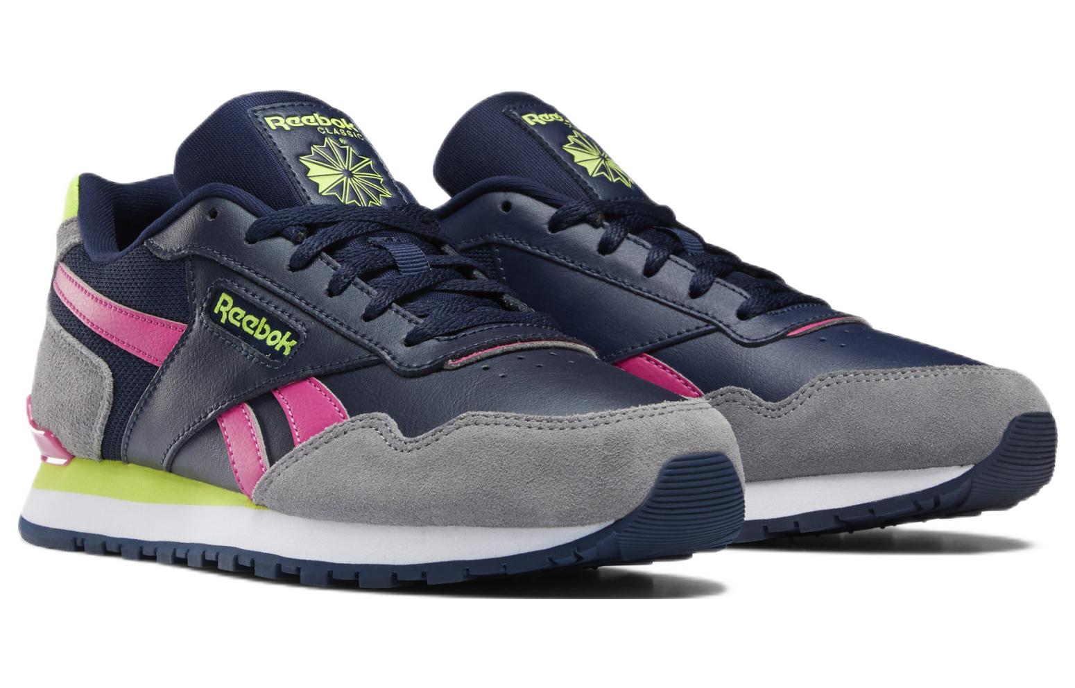 Lookbook Reebok CL Harman Run 舒適 耐磨 低幫 跑步鞋 女款 灰藍