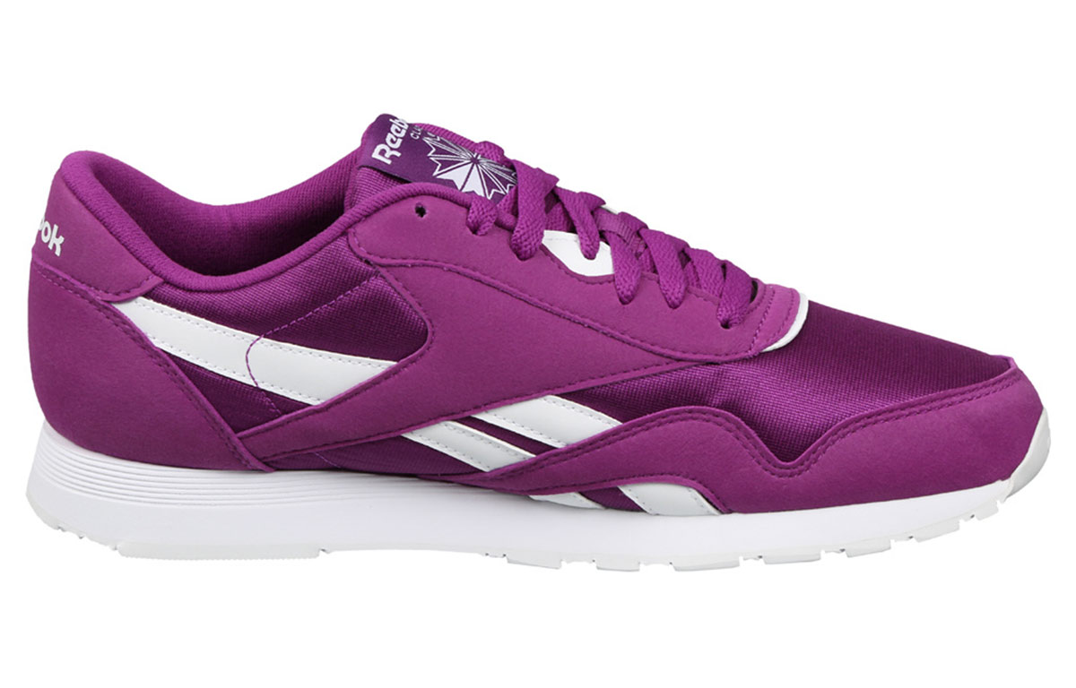 Order (W) Reebok CL NYLON KLEUR ''Paars Wit'' CN7451