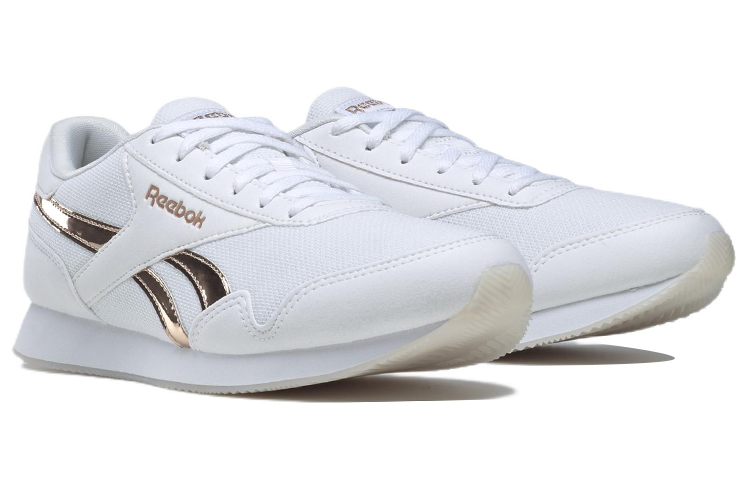 Lookbook (W) Reebok Classic Jogger 3 ''Wit Goud'' GW3213