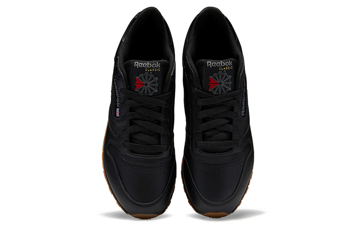 Shop (女) Reebok 經典皮革運動鞋 '黑色' 49802